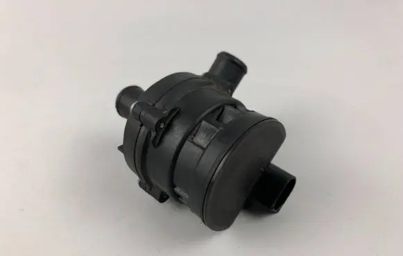 Mercedes-Benz SLK R172 Electric auxiliary coolant/water pump A2118350364 0397023000 021210