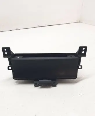 Suzuki Grand Vitara II Dashboard storage box/compartment 