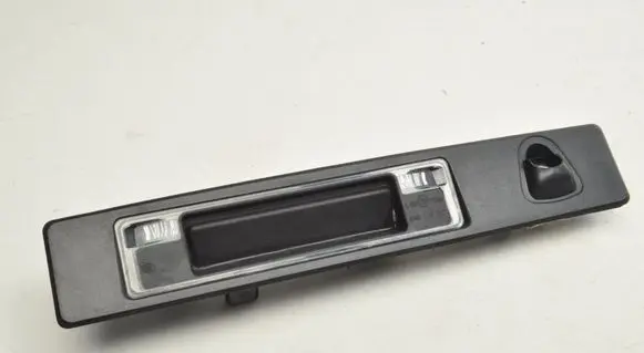 Volvo XC90 Tailgate/boot open switch button 32394646