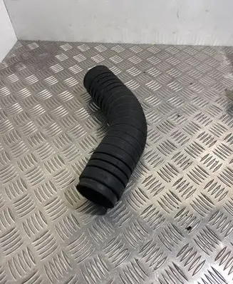 Audi A6 S6 C4 4A Air intake hose/pipe 4A0129627A