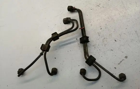 Ford Transit Fuel injector supply line/pipe 