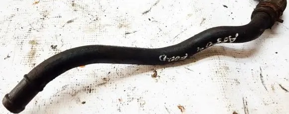 Ford Mondeo Mk III Engine coolant pipe/hose
