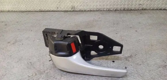 Toyota Prius (XW30) Front door interior handle 