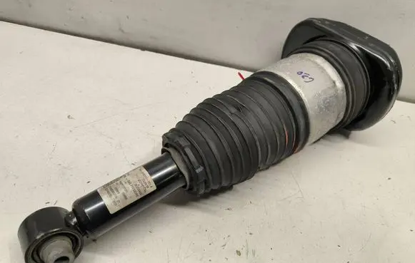 BMW 5 G30 G31 G38 Shock absorber/damper/air suspension 13981113 124999