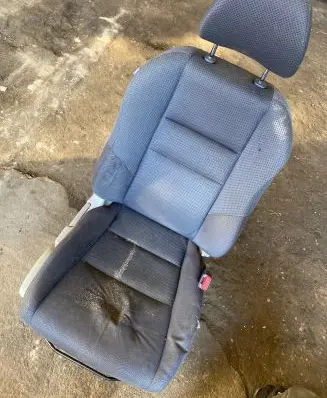 Seat set