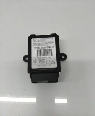 Ford Mondeo MK IV Light module LCM 7S7113K031BJ Y9S00J39F VP7EKF13K031B0