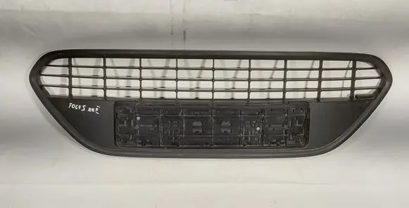 Ford Focus Front grill 8M5117B968A
