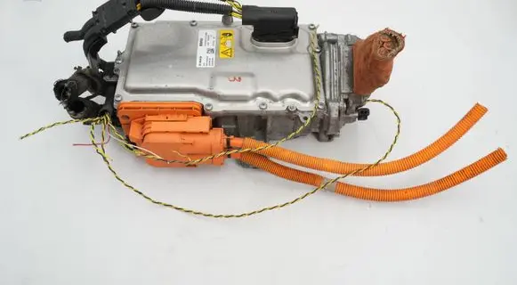 BMW i3 Voltage converter inverter 7952921 7619781
