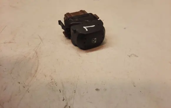 Renault Laguna II Electric window control switch 26488