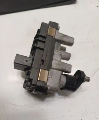 BMW 1 F20 F21 Turbine electric control actuator 40002923