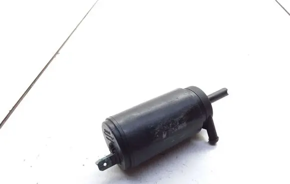Volkswagen Golf II Windscreen/windshield washer pump