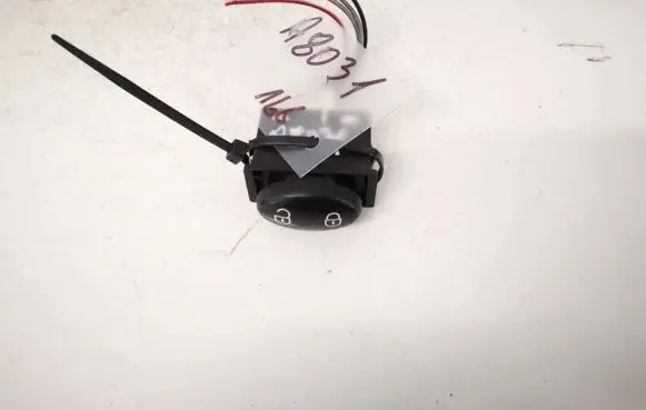 Rover 75 Central locking switch button yuf101380
