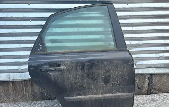 Volvo S40 Rear door