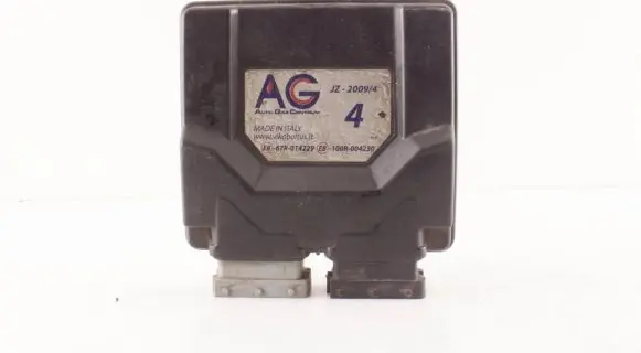 Subaru Legacy LP gas control unit module JZ20094 67R-014229 100R-004230