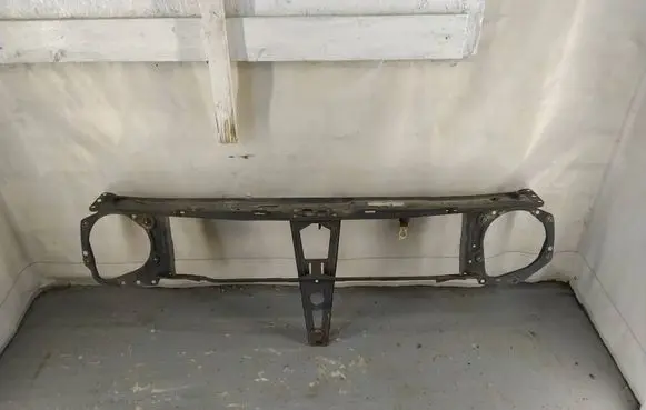 Volkswagen Golf II Top upper radiator support slam panel 