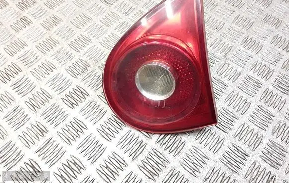 Volkswagen Golf V Tailgate rear/tail lights 1k6945094j