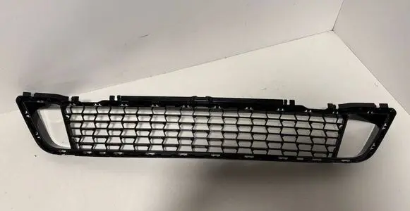 BMW 5 G30 G31 G38 Front bumper lower grill 8098663 51118098663