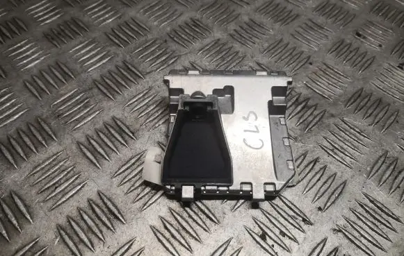 Windshield/windscreen camera