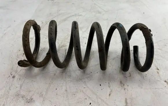 Chevrolet Captiva Rear coil spring 