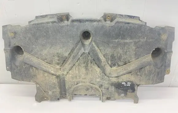 Mercedes-Benz ML W164 Front bumper skid plate/under tray A1645240030