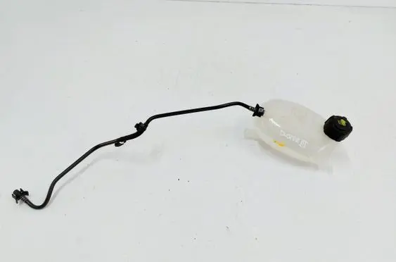 Dacia Duster III Coolant expansion tank/reservoir 217449380R