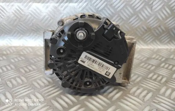 Opel Astra J Generator/alternator 13586366 150121163612