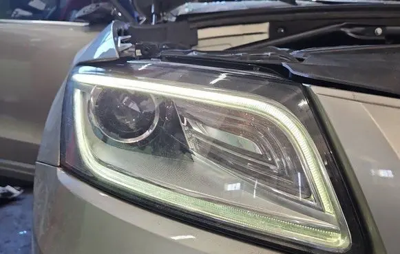 Audi Q5 SQ5 Headlight/headlamp 8R0941006C IMPRK1485586