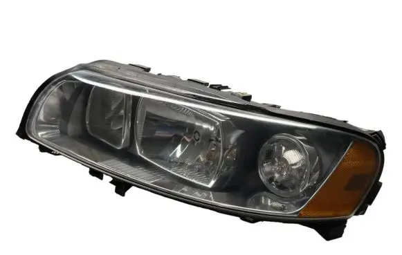 Volvo V70 Headlight/headlamp 30698835