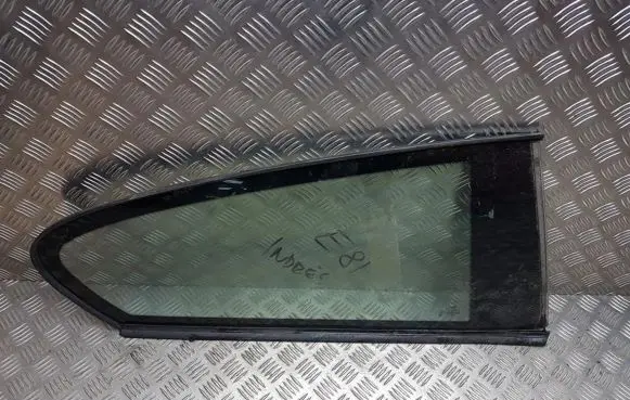 BMW 1 E81 E87 Rear side window