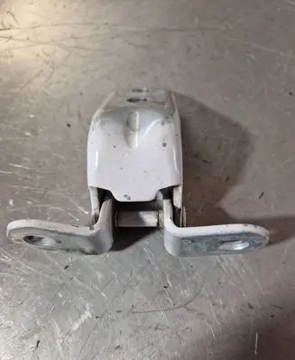 Hyundai i40 Front door upper hinge A046057