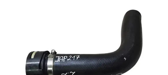 Mazda CX-5 Intercooler pipe mounting bracket SH01132E1