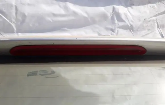 Volkswagen Golf V Third/center stoplight