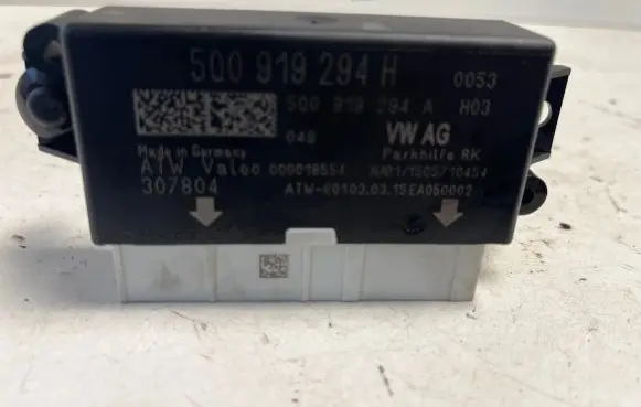 Volkswagen PASSAT B8 Parking PDC control unit/module 5Q0919294A