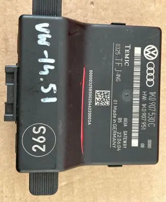 Volkswagen Golf V Gateway control module 1K0907530C 1K0907951