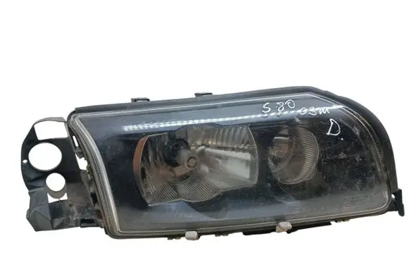 Volvo S80 Headlight/headlamp 30744157 89900221