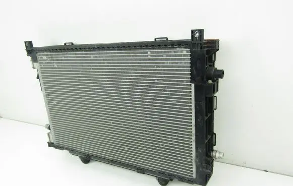 Chevrolet Meriva Coolant radiator 