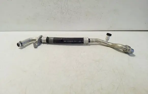 Toyota bZ4X Air conditioning (A/C) pipe/hose