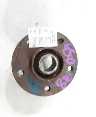 Audi Q5 SQ5 Rear wheel hub 8K0407