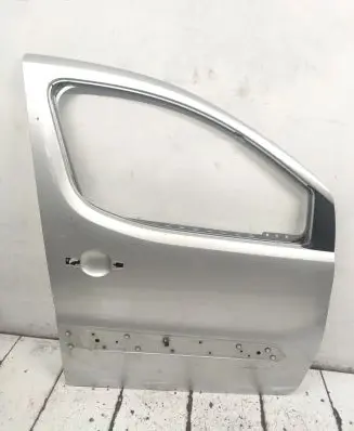 Peugeot Partner Front door