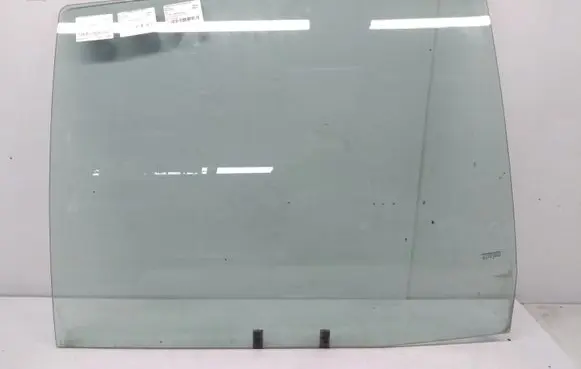 Peugeot 807 Rear door window glass
