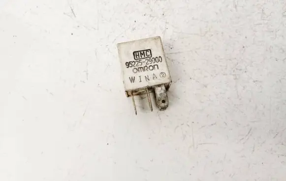 KIA Carens I Other relay 9522529000 95225-29000