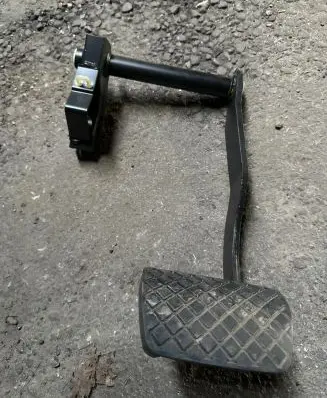 Audi A6 C7 Brake pedal 8K2723140A 30212