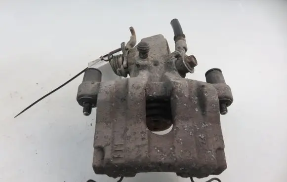 Nissan Primera Rear brake caliper 