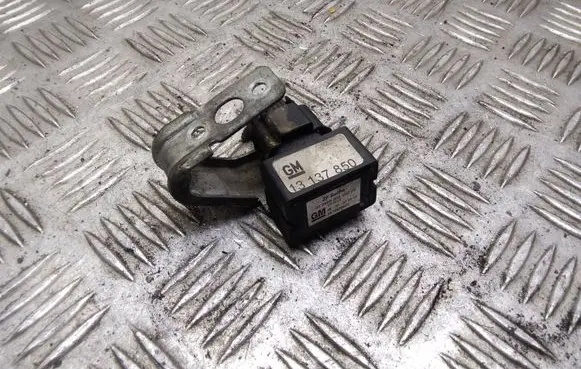 Opel Zafira B ESP acceleration yaw rate sensor 9570930003 13137850