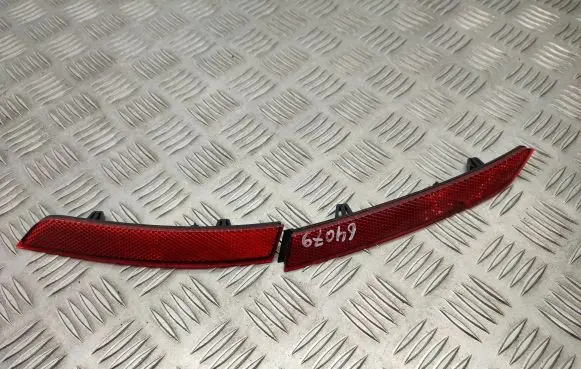 Volkswagen PASSAT B8 Rear tail light reflector 3G0945103A 3G0945105A