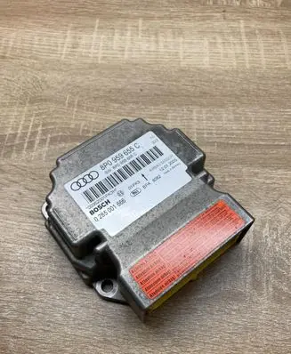 Audi A3 S3 8P Airbag control unit/module 8P0959655C 0285001666