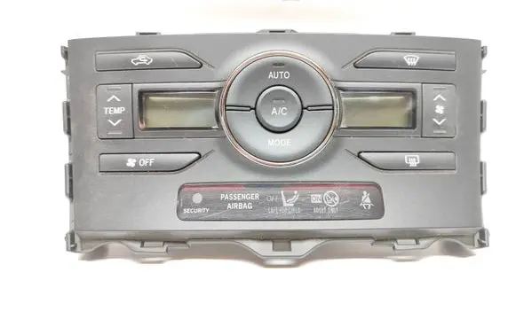 Toyota Auris 150 Climate control unit 5590002351 1J026T0004CZA