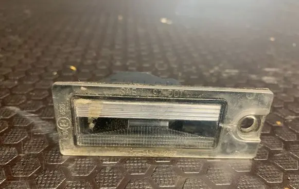 Volvo XC90 Number plate light 15A227
