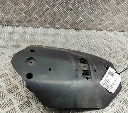 BMW X7 G07 Rear underbody cover/under tray 6877044