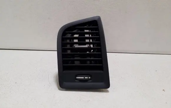 Volvo XC60 Dashboard side air vent grill/cover trim 1009820